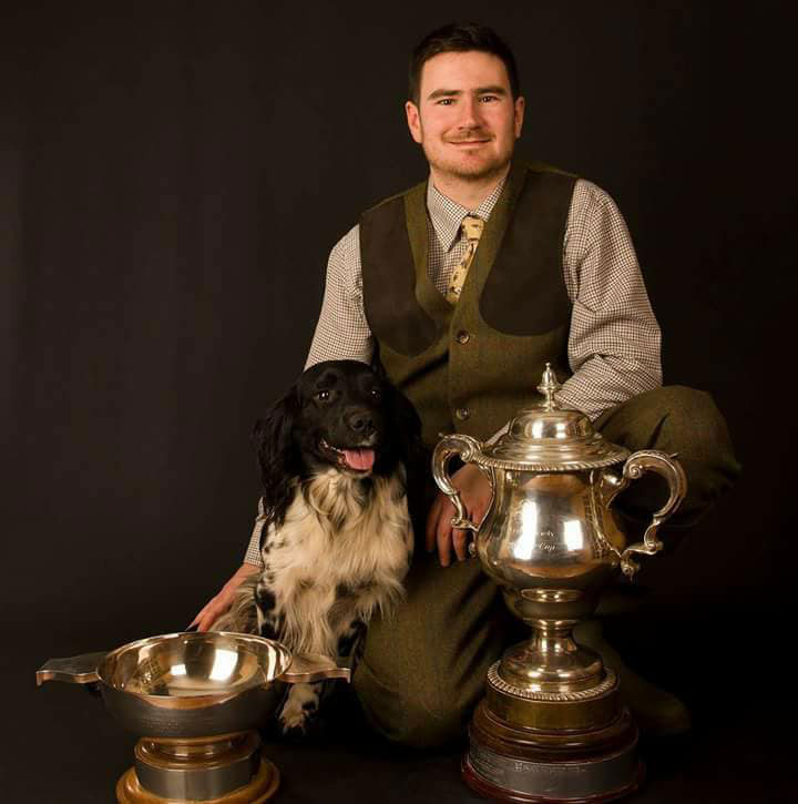 Chis with trophies 
